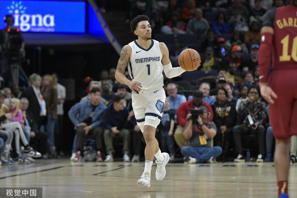 国足输球的 国足输球的