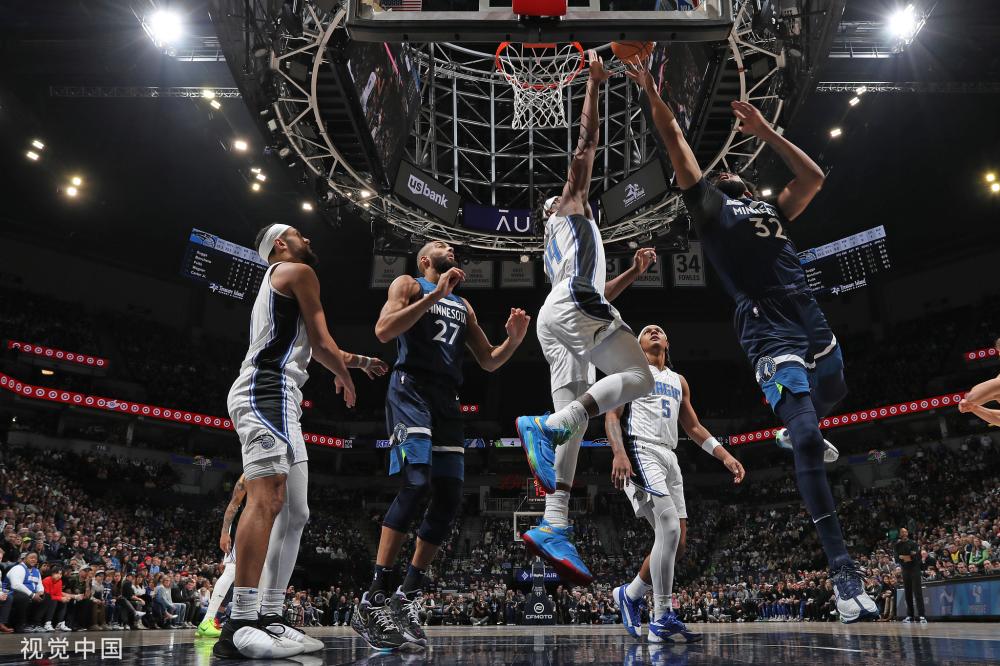 市与球队共 市与球队共